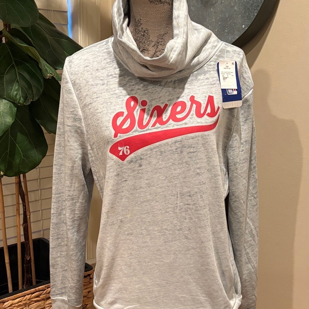 Sixers heather gray sweatshirt 🆕